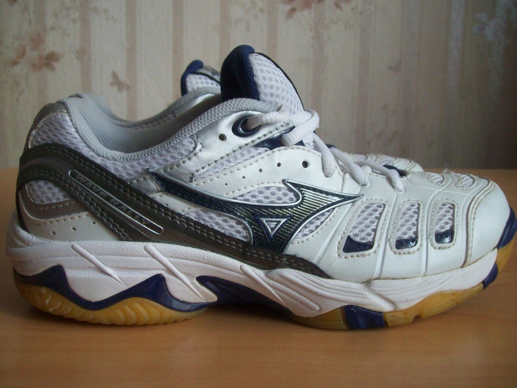 BUTY HALOWE MIZUNO WAVE RALLY ROZ.EU-37