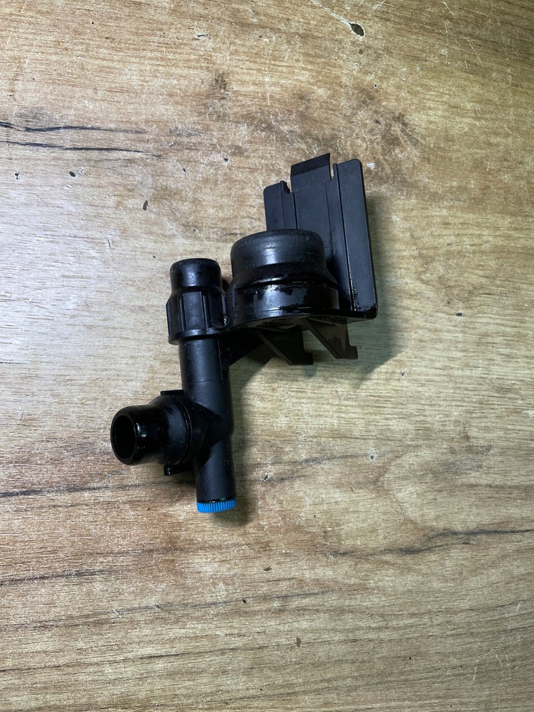 BMW 3 E46 KRÓCIEC ZBIORNICZKA WYRÓWNAWCZEGO