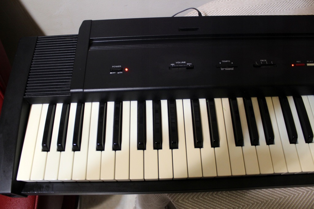 Roland ep.7 IIe pianino cyfrowe/film 10718867599 oficjalne archiwum