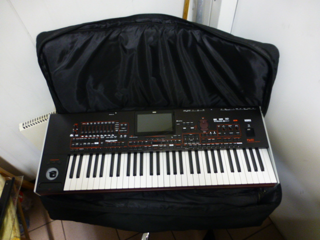 KORG Pa4X 61 profesjonalny keyboard + pokrowiec + pendrive style aranżer