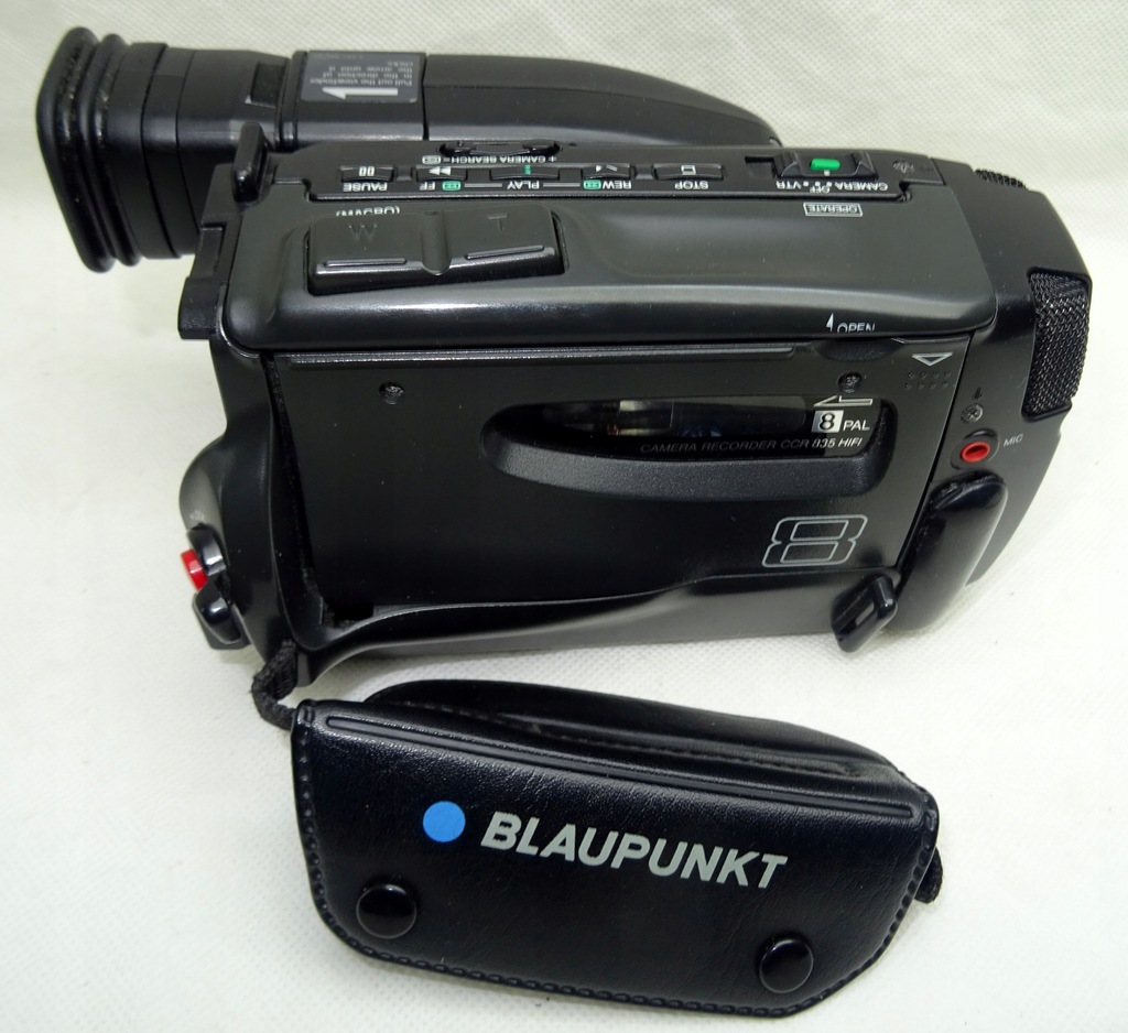 Купить Hi-Fi камера Blaupunkt CCR 835: отзывы, фото, характеристики в интерне-магазине Aredi.ru