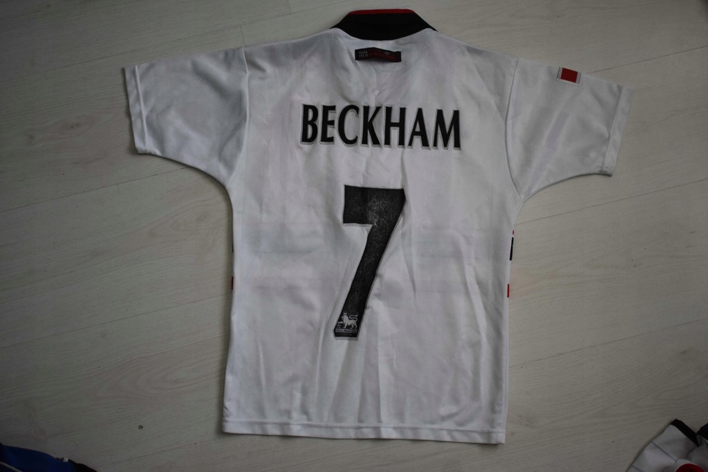 Manchester United 1997 - 1999 umbro #7 Beckham