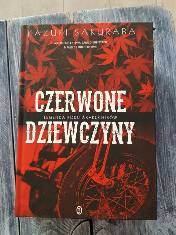 Książka Czerwone dziewczyny. Legenda rodu Akakuchi