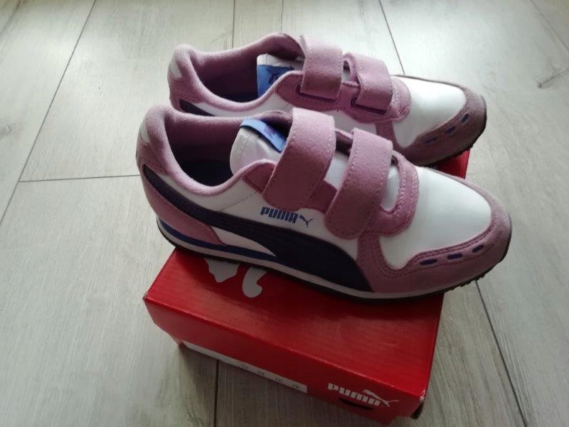 Buty PUMA dla dziewczynki jak nowe rozmiar 32