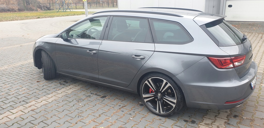 Купить SEAT LEON ST DSG Cupra 290 л.с.: отзывы, фото, характеристики в интерне-магазине Aredi.ru