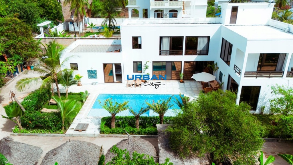 Dom, Zanzibar, 415 m²