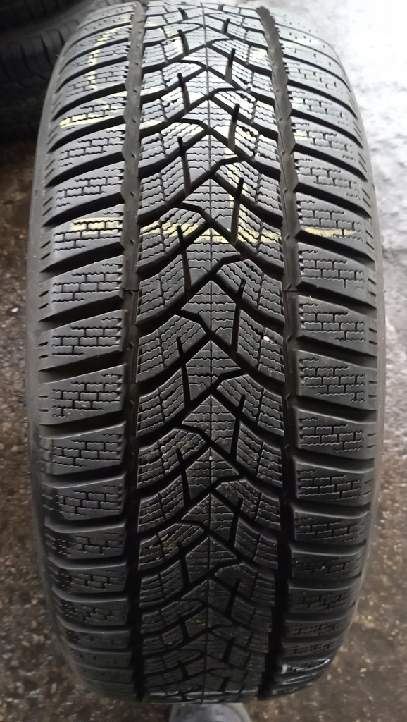 205/55R16 DUNLOP WINTER SPORT 5 8.5mm 91H