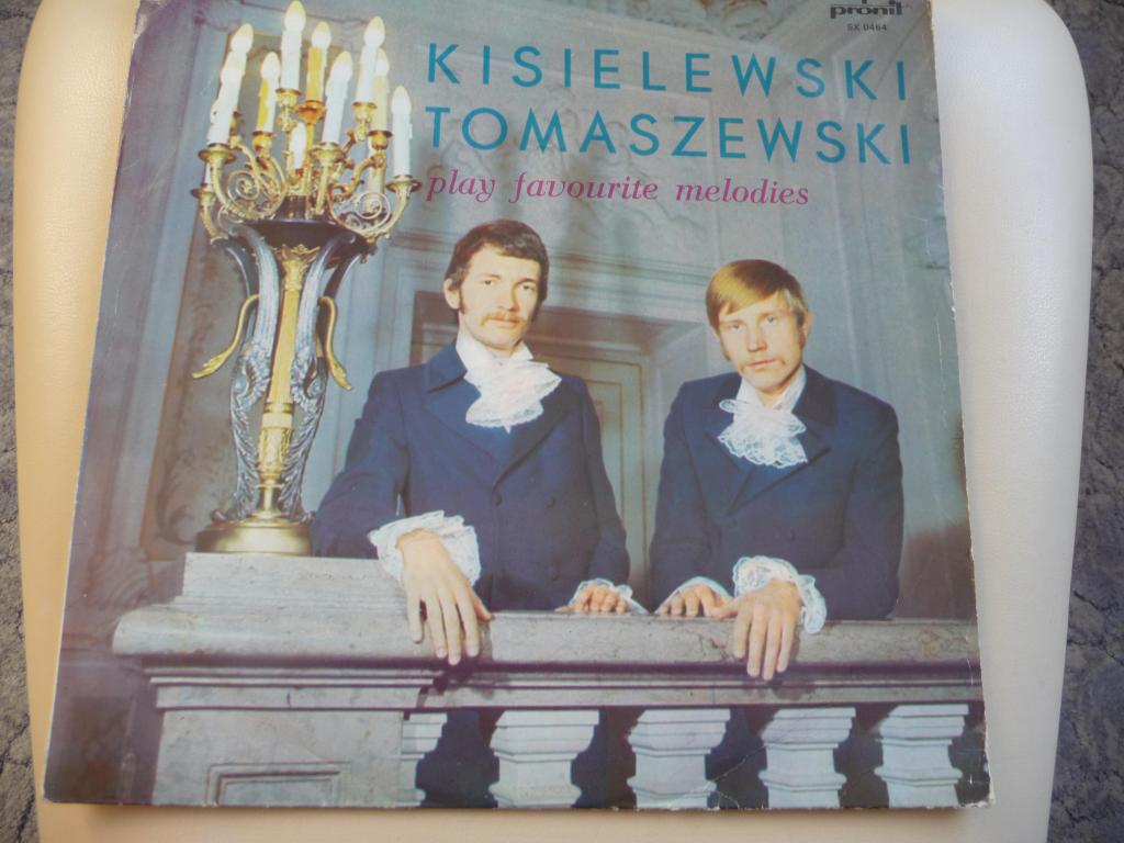 Kisielewski Tomaszewski (Marek i Vacek) - Play ...