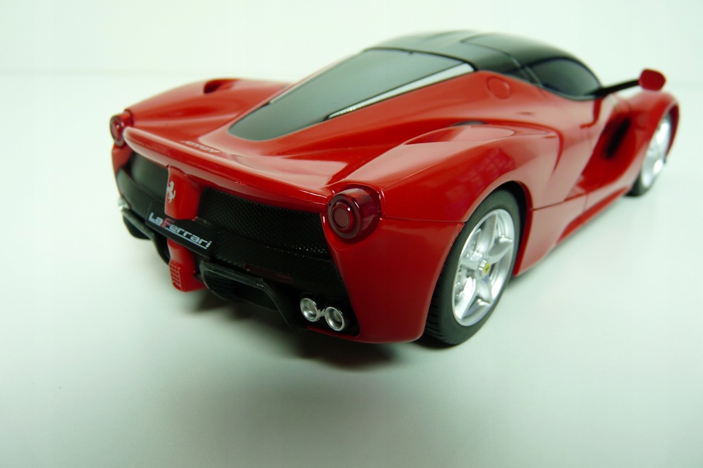 Autko Auto R/C Ferrari LaFerrari zdalnie sterowane