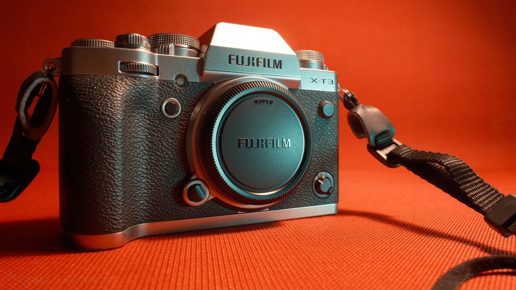 Fujifilm X-T3 srebrny + obiektyw Fuji 18-55mm