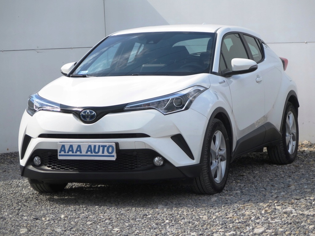 Купить Toyota C-HR 1.8 Hybrid, Салон Польша: отзывы, фото, характеристики в интерне-магазине Aredi.ru