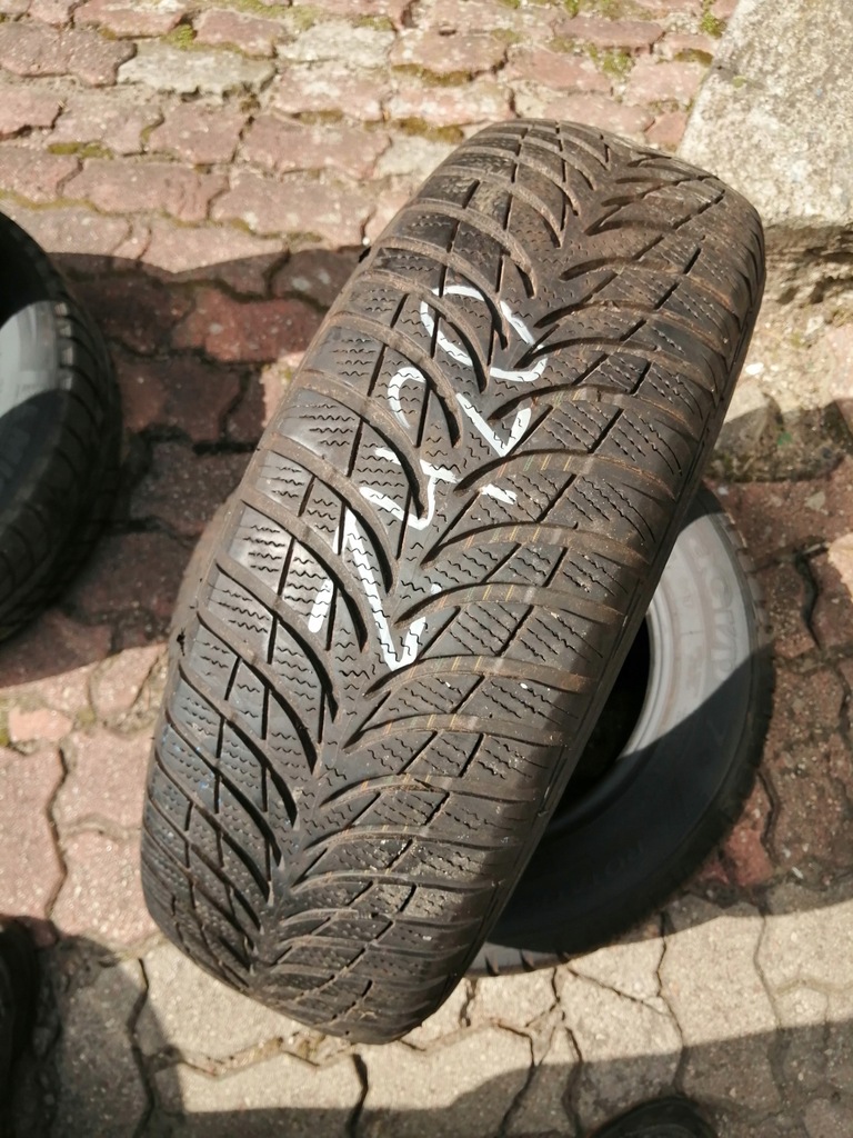 OPONY zimowe GOODYEAR GRIP7+ 195/65/15 2x5mm Z420