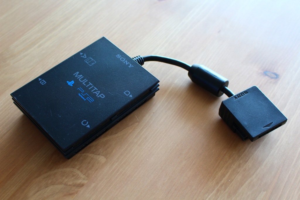 PLAYSTATION 2 SONY MULTITAP PS2