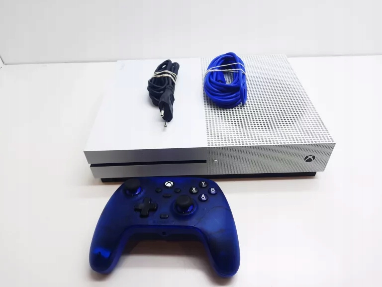 KONSOLA XBOX ONE S 1681