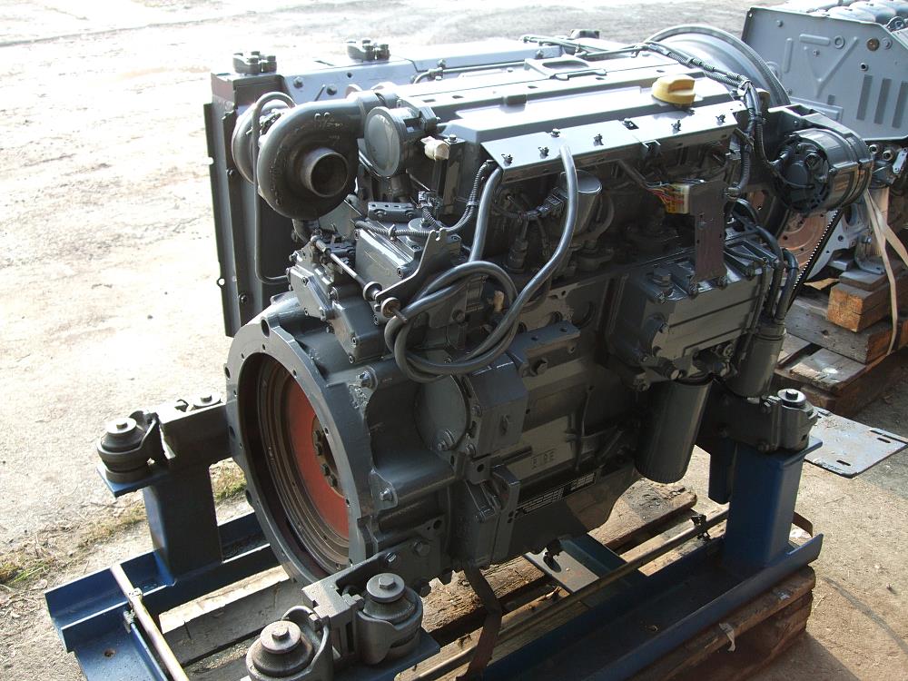 Купить Двигатель Deutz D2011 L02 новый в ООО "Торговый Дом Аэро" по лучшей цене.