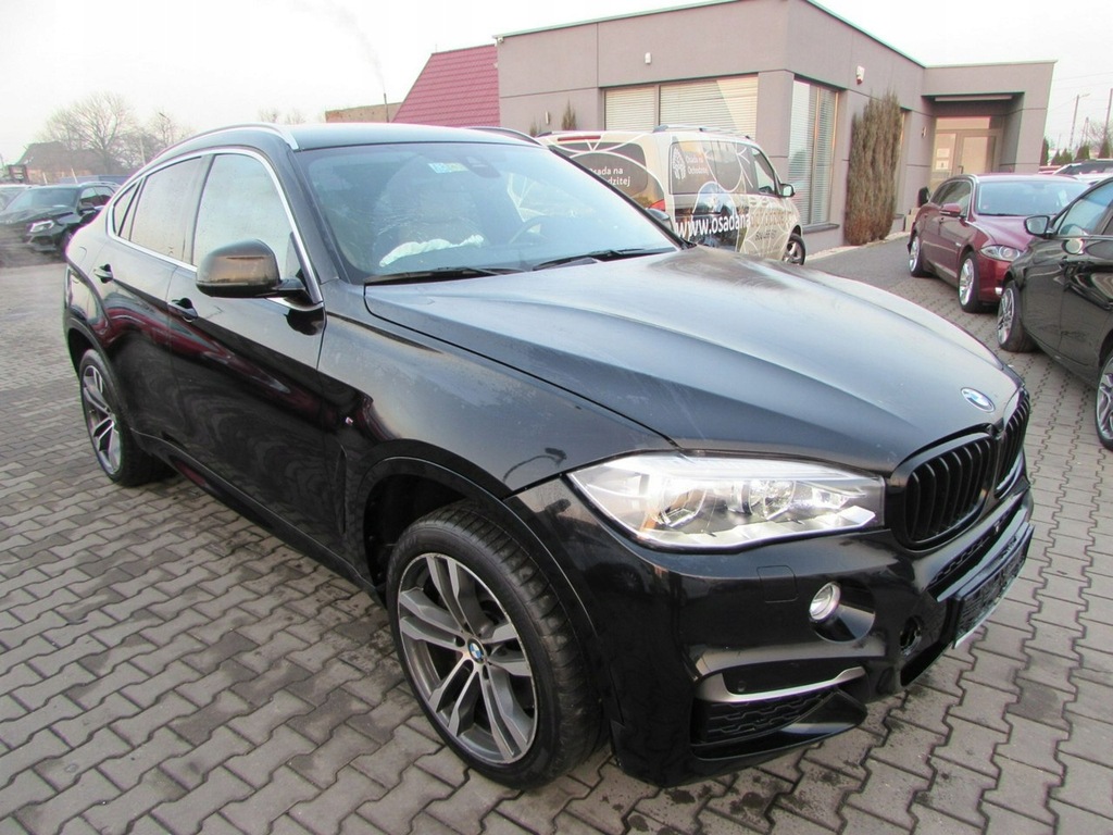 BMW X6 M50D MPerformance XDrive HUD Navi 381KM