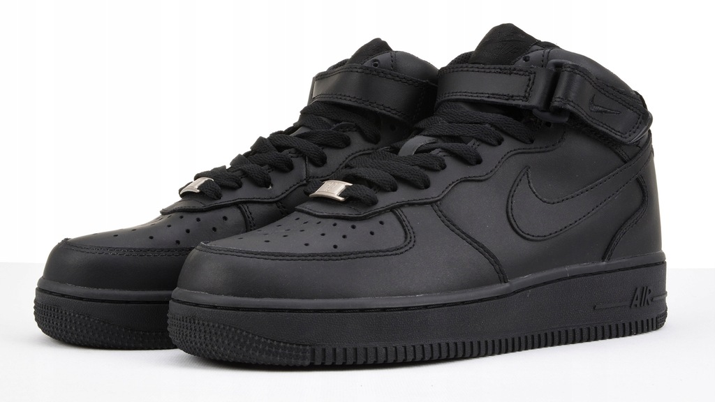 Nike air force 1 07 negras sale