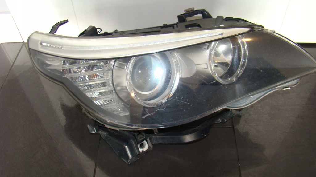 BMW E 60 E 61 LIFT LAMPA PRZÓD 7684076965 oficjalne