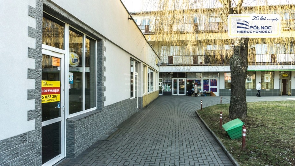 Komercyjne, Bystrzyca Kłodzka (gm.), 60 m²