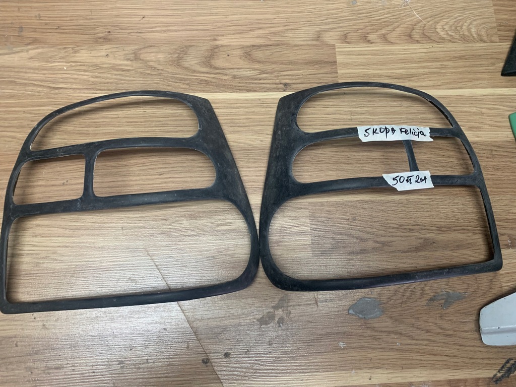 Brewki.okulary,rzęsy VW GOLF II TYŁ lamp