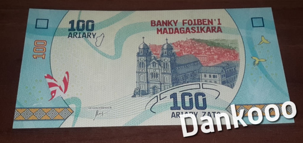 Madagaskar 100 ariary 2017 r. UNC Banknoty Świata
