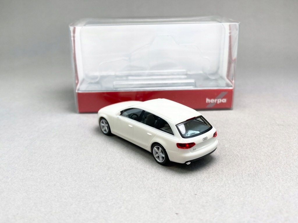 Herpa 024013 Audi A4 Avant Pkw Auto Modell Scale 1/87 H0
