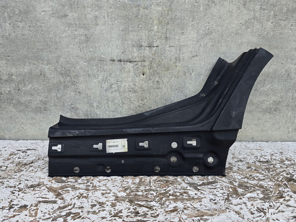 BMW 3 F30 PRÓG LEWY POSZYCIE NOWE 7298171