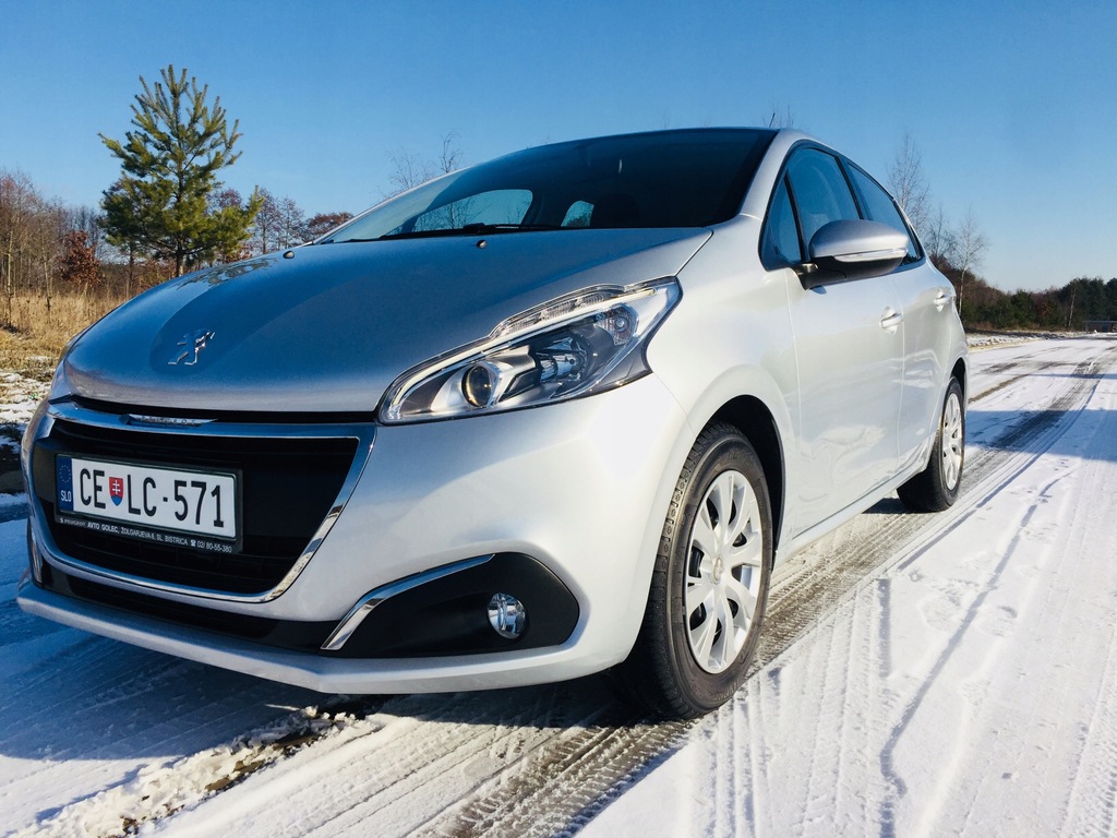  Peugeot 208 1.2 PureTech 2018r. POZNAŃ JAK NOWY