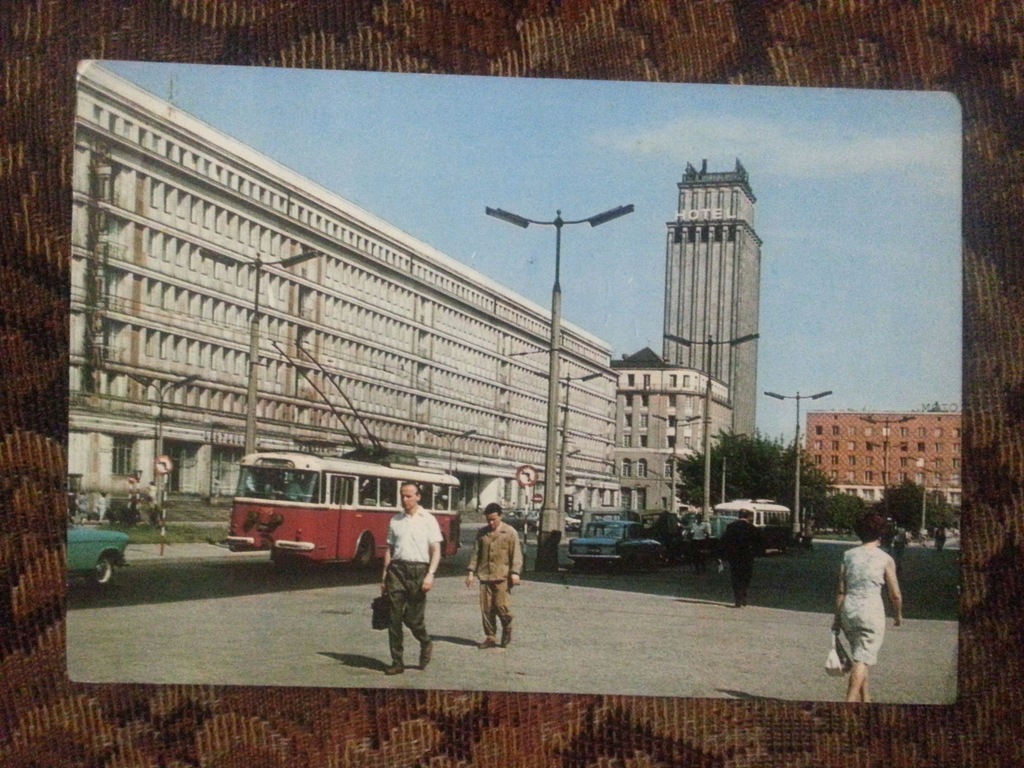 Warszawa.Plac Powstańców Warszawy.Trolejbus 1968