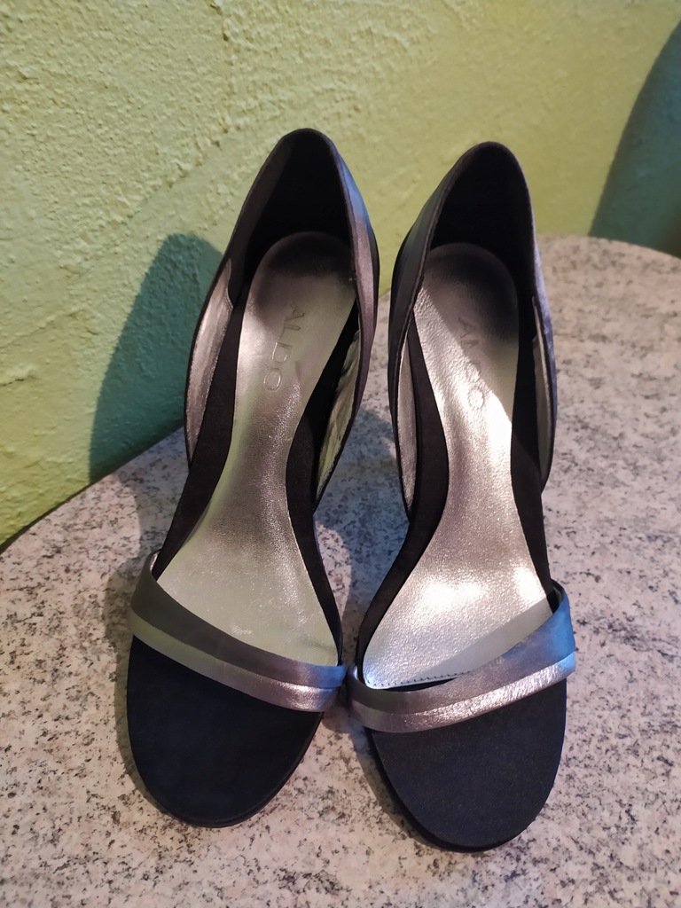 Czarne buty damskie szpilki - rozmiar 38 cm