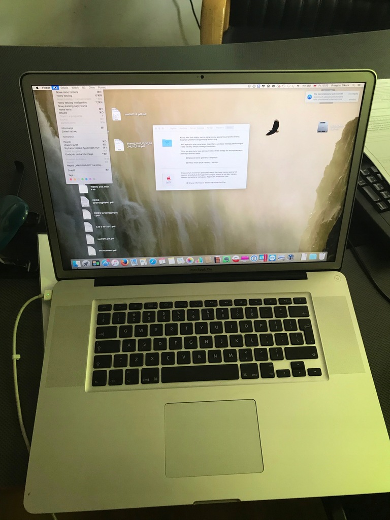 MacBook Pro 17 początek 2009 2,66 Ghz 8 GB
