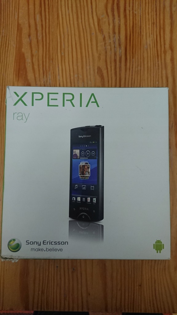 Telefon Sony Ericsson Xperia ray ST18 czarny 300MB