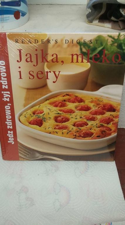 Jedz zdrowo, żyj zdrowo. Jajka, mleko i sery.FOLIA