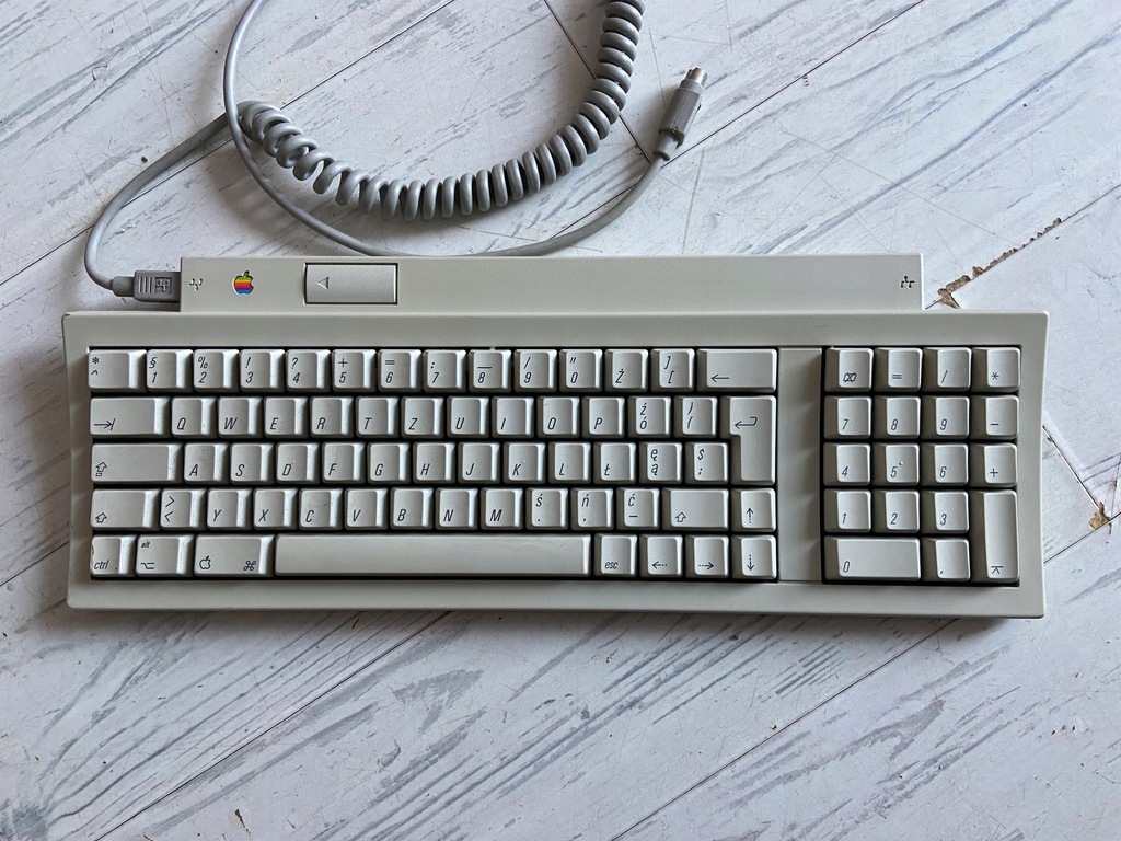 KLAWIATURA APPLE KEYBOARD II M-0487
