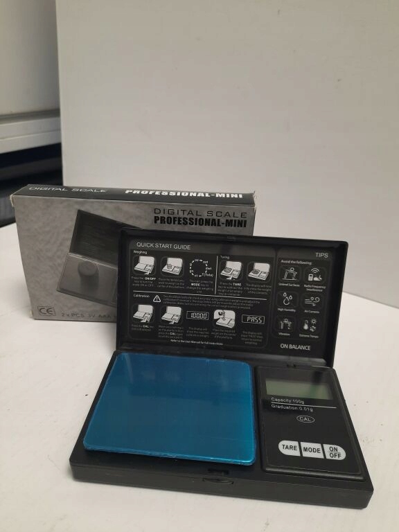 WAGA KIESZONKOWA DIGITAL SCALE