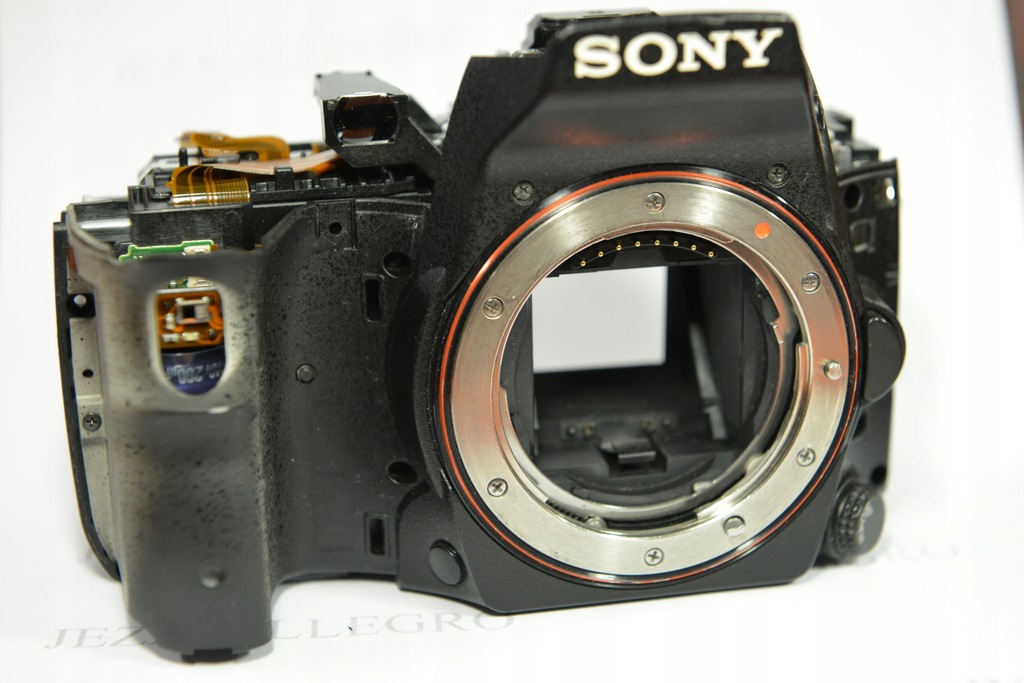 Sony A77V