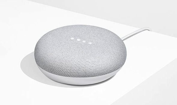 Купить Умная колонка Google Home Mini + подставка: отзывы, фото, характеристики в интерне-магазине Aredi.ru