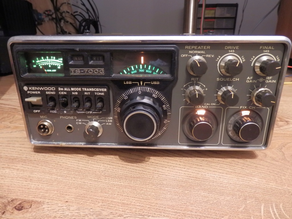 RADIOSTACJA TRANSCEIVER VHF KENWOOD TS-700G USZKOD