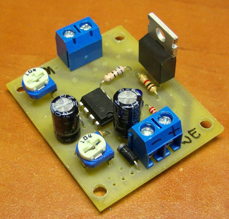 Przekaźnik Przerywacz Czasowy LED 12V MOSFET-N