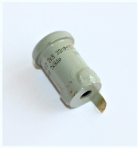 Radziecki kondensator ceramiczny 33 pF 2 kV