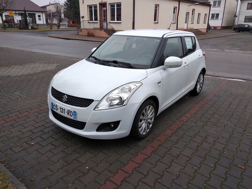 Suzuki Swift 1.3 Ddis 75km Climatronic Tempomat