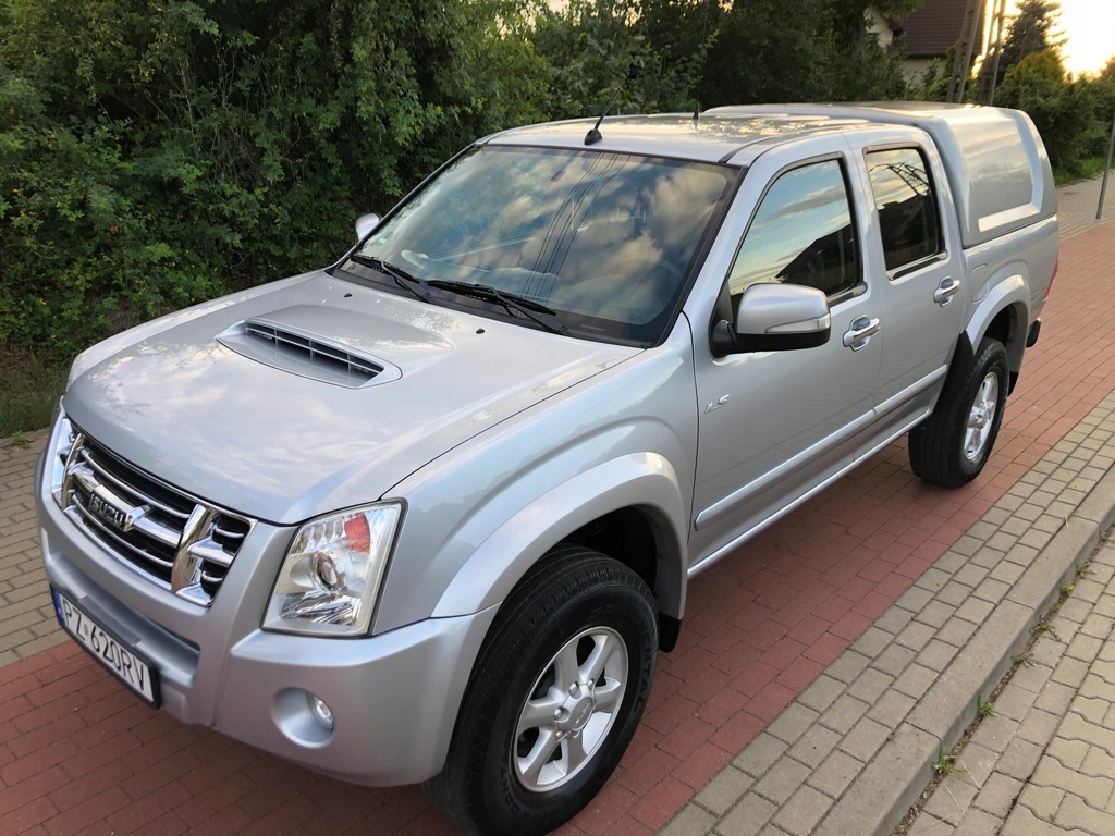 ISUZU D-MAX 3.0 DiTD 4x4 163 KM