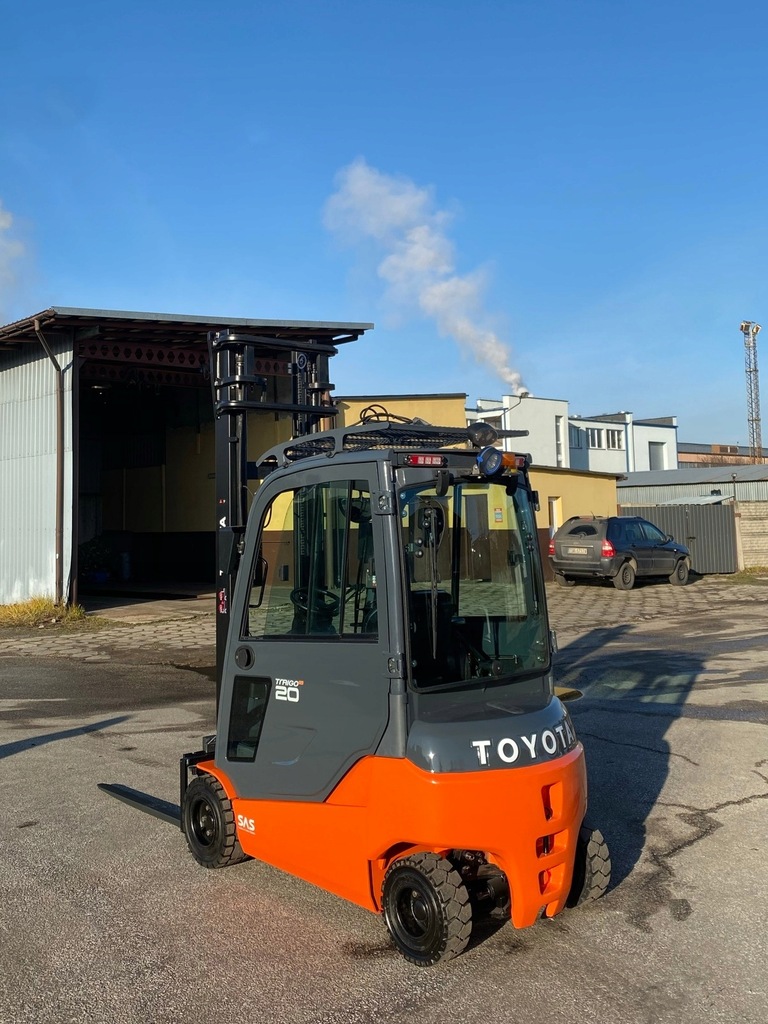 Купить TOYOTA 8FBMT FORKLIFT 2015 г.в., аккумулятор 80%: отзывы, фото, характеристики в интерне-магазине Aredi.ru