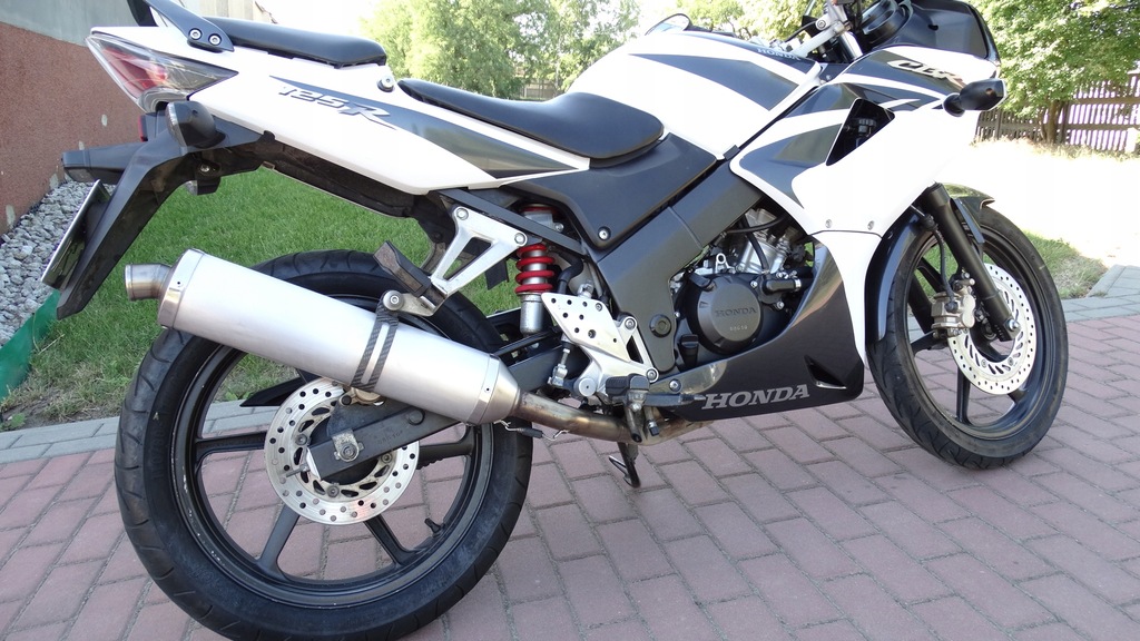 Honda CBR 125 2008 Poznań 7807073788 oficjalne