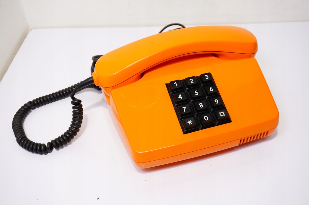 Stary Klasyczny Telefon Pomarańczowy Post PRL
