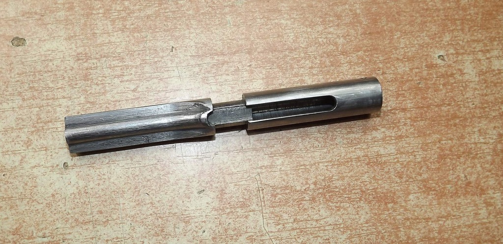 Trzon zamka do kbks Falke mod.36 kal.22lr.