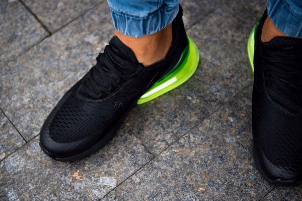 nike air pegasus gray