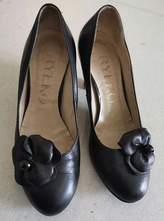 Buty damskie półbuty RYŁKO 37 czółenka skórzane