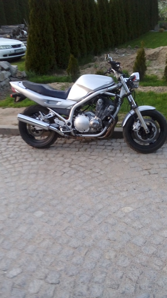Yamaha XJ 900 Diversion naked bike - 7348103767 