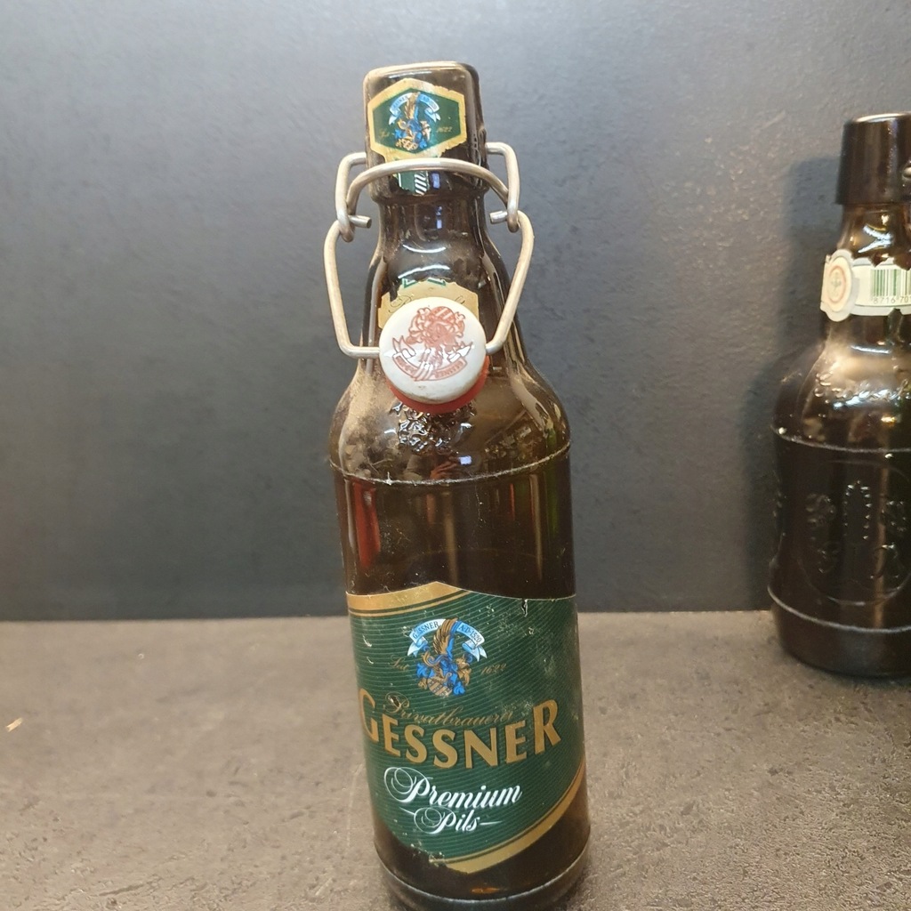 Stara butelka po piwie od piwa